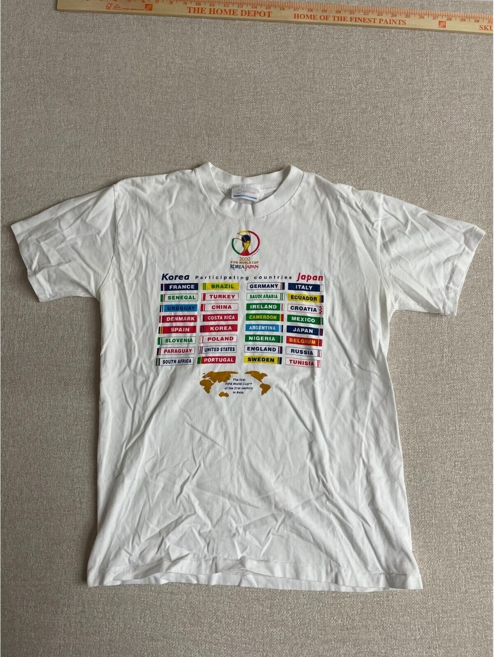 Vintage 2002 FIFA World Cup Korea Japan Participating Countries T Shirt White